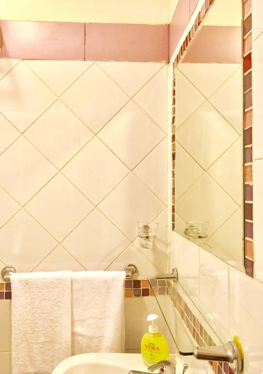 B&B Colosseum Rooms Рим Экстерьер фото