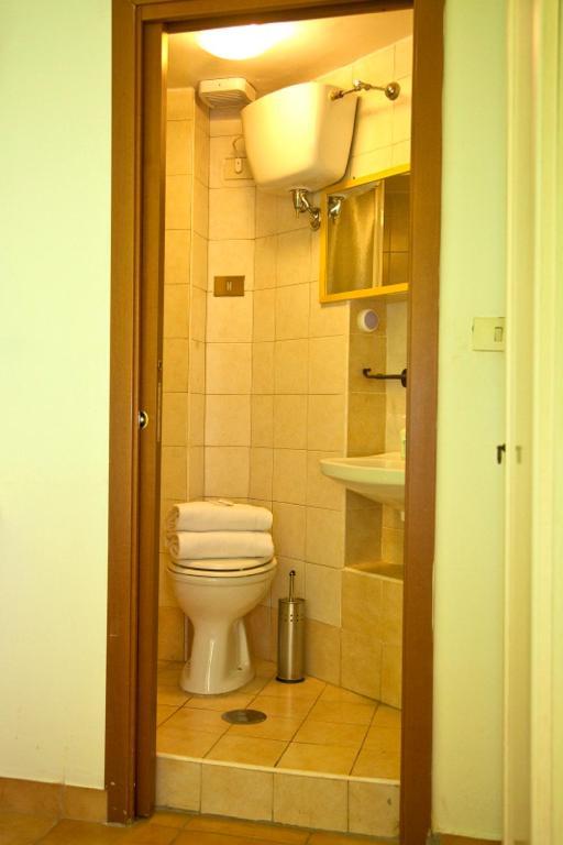 B&B Colosseum Rooms Рим Экстерьер фото